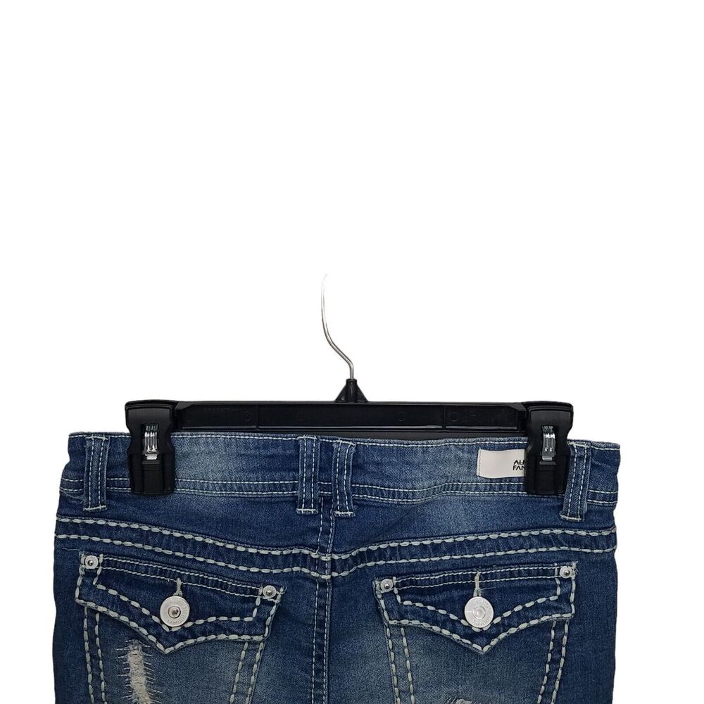 Almost Famous Womens Size 7 Blue Solid Jean Shorts - Picture 6 of 9
